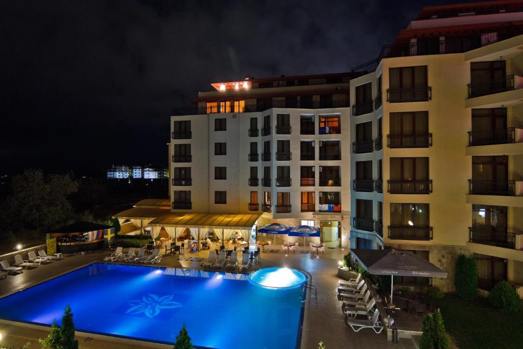 Ihotel Sunny Beach Ngoại thất bức ảnh